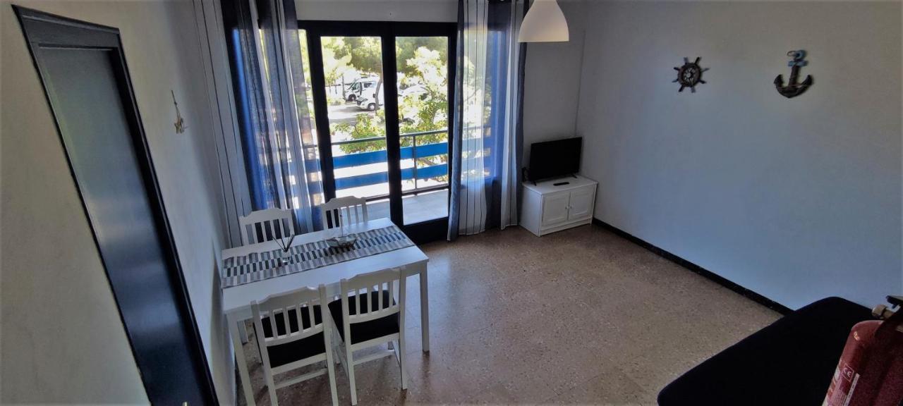 Area 340 Camper Park Apartment Roda de Bera Exterior photo